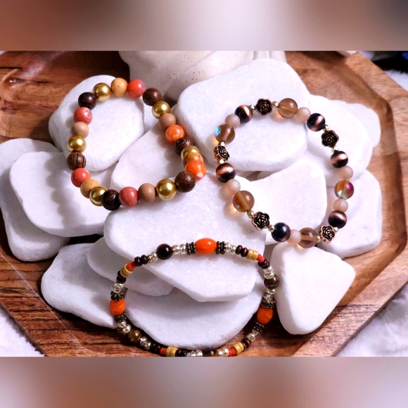 Bracelet - Picture 2 of 5